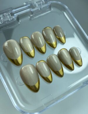 0028-Short almond ~ 20 mm